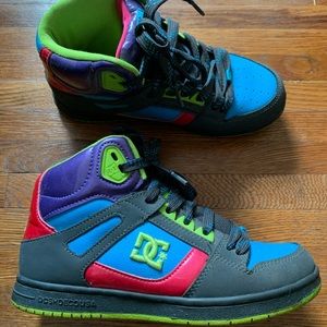 DC - Women’s Rebound Hi Tops